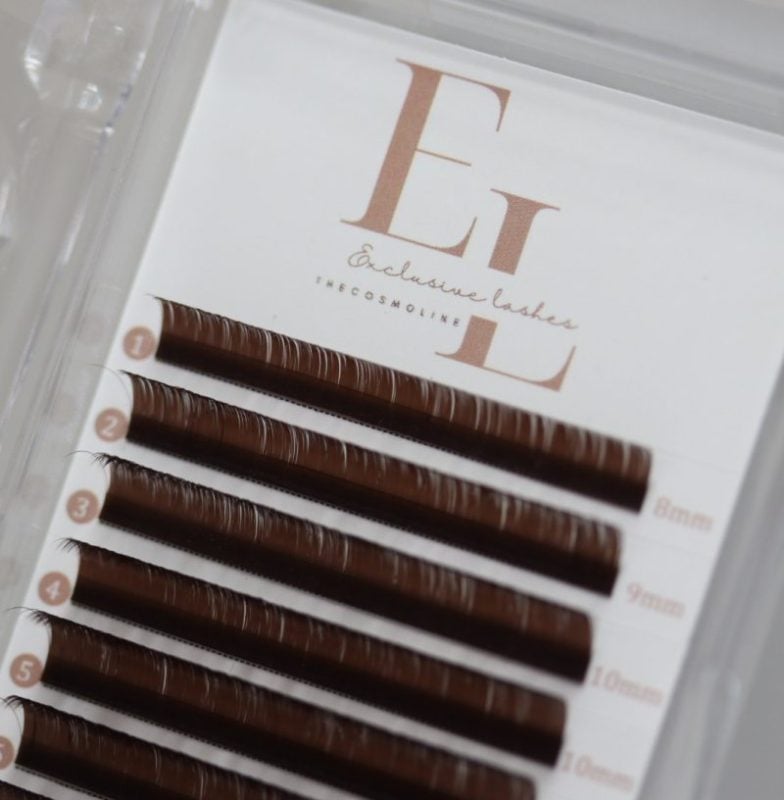 alt='Volume brown eyelash extensions for natural look – premium quality"